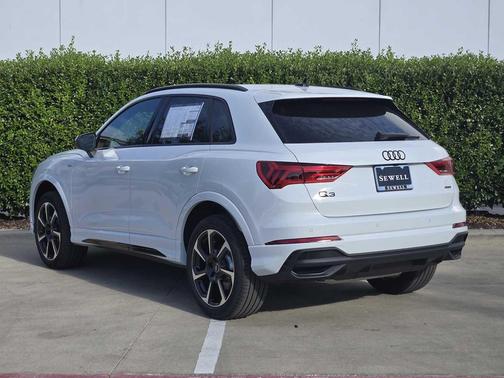 2025 Audi Q3 45 S line Premium Plus
