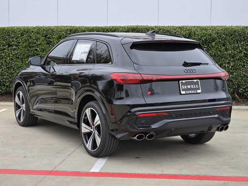 2025 Audi SQ5 3.0T Premium Plus