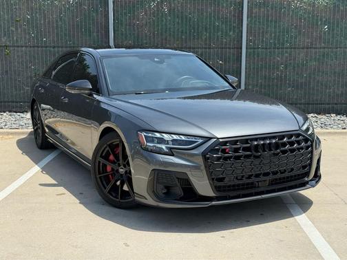 DAYTONA GRAY 2023 Audi S8 4.0T