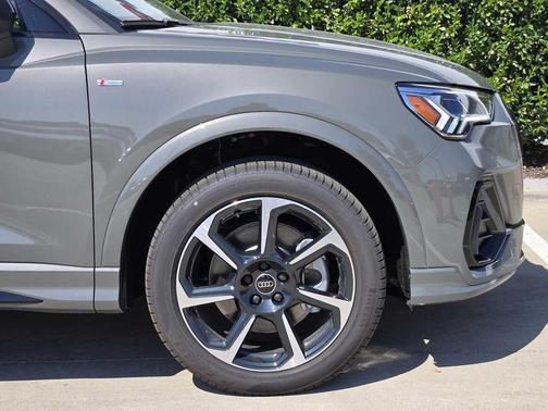 2025 Audi Q3 45 S line Premium Plus