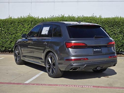 2026 Audi Q7 55 Premium Plus