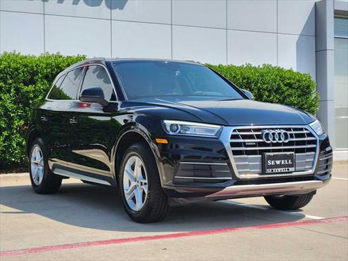 2019 Audi Q5 45 Premium