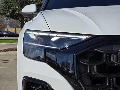 2026 Audi Q8 55 Premium Plus