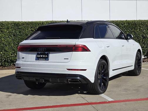 2026 Audi Q8 55 Premium Plus