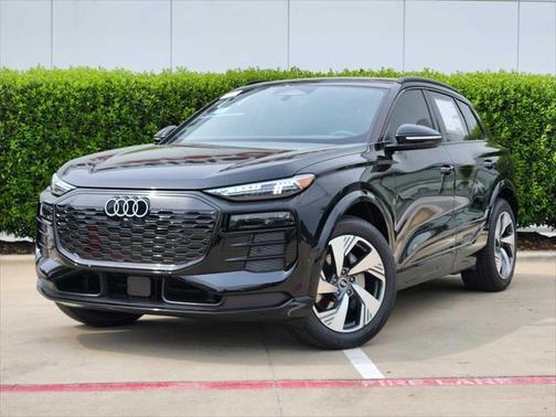 2025 Audi Q6 e-tron Premium Plus quattro