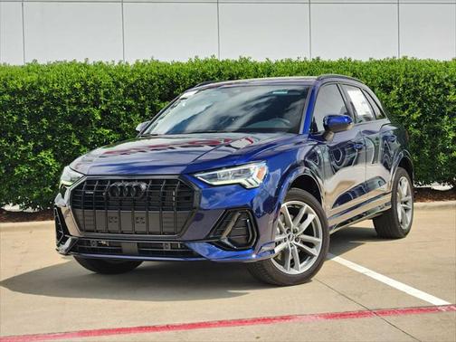 2025 Audi Q3 Premium 45 TFSI S line quattro Tiptronic