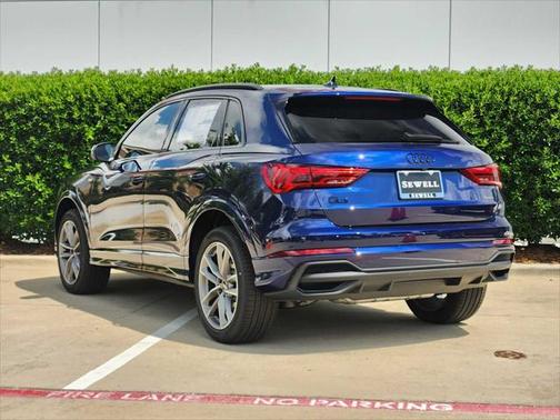 2025 Audi Q3 Premium 45 TFSI S line quattro Tiptronic