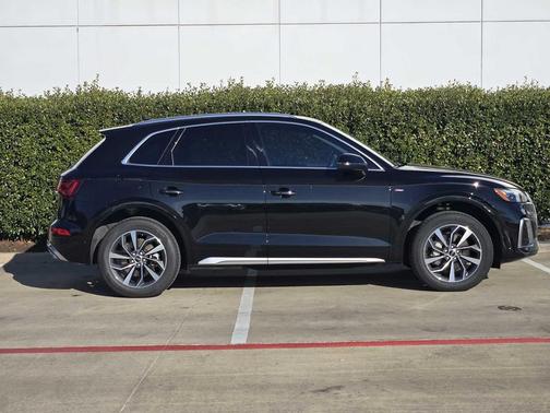 2024 Audi Q5 45 S line Premium