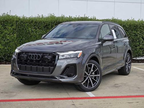 2025 Audi Q7 45 Premium Plus