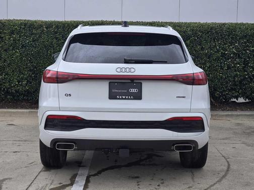 2025 Audi Q5 Premium Plus TFSI quattro S tronic