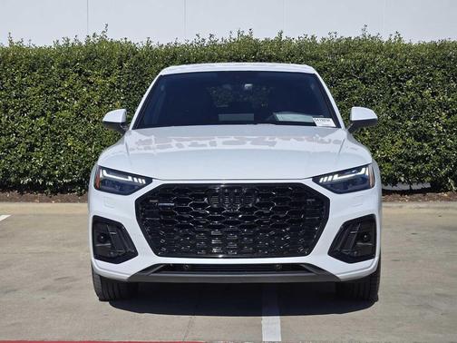 2023 Audi Q5 45 S line Prestige