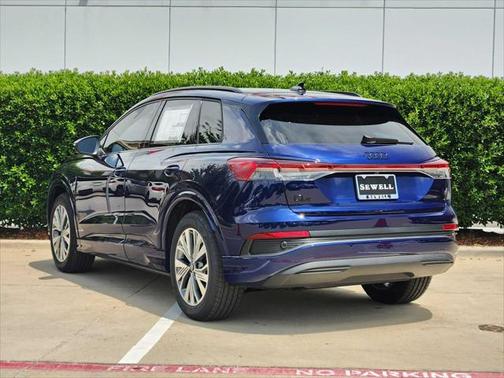 2025 Audi Q4 e-tron Premium 45 quattro