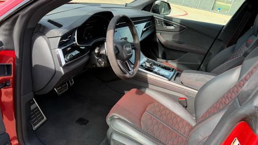 2025 Audi RS Q8 4.0T