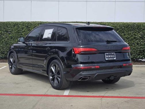 2026 Audi Q7 55 Premium Plus