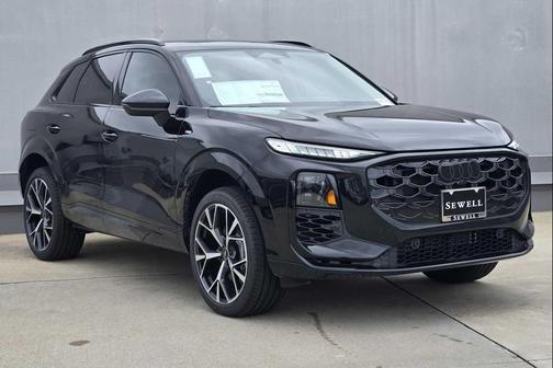 Mythos Black Metallic 2026 Audi Q3 TFSI quattro S tronic
