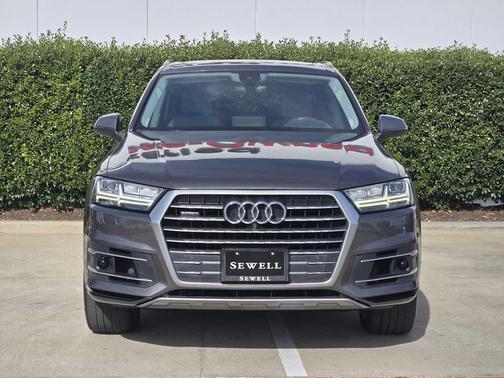 2019 Audi Q7 55 Prestige