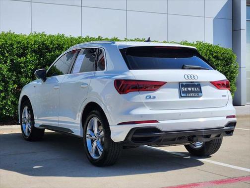 2024 Audi Q3 45 S line Premium Plus