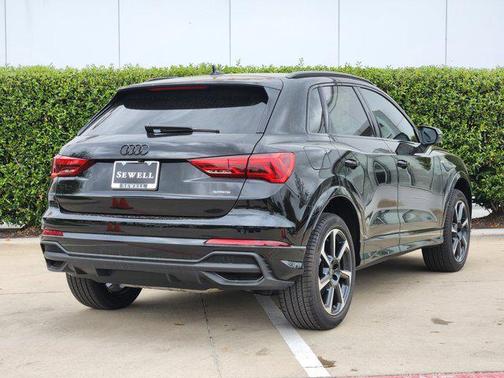 2025 Audi Q3 45 S line Premium Plus