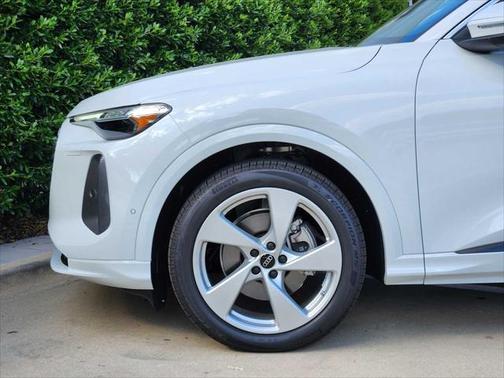 2025 Audi Q5 Prestige
