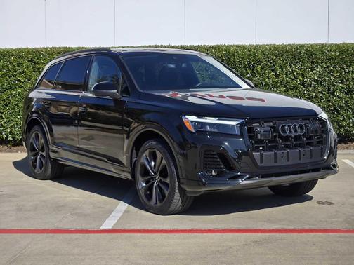 2025 Audi Q7 55 Premium Plus