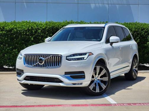 2022 Volvo XC90 T6 Inscription