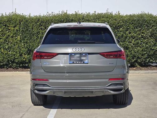 2024 Audi Q3 45 S line Premium Plus