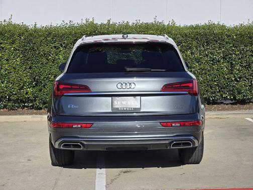 2023 Audi Q5 45 S line Premium Plus