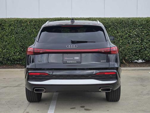 2025 Audi Q5 Premium Plus TFSI quattro S tronic