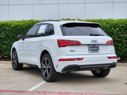 2025 Audi Q5 45 S line Premium Plus