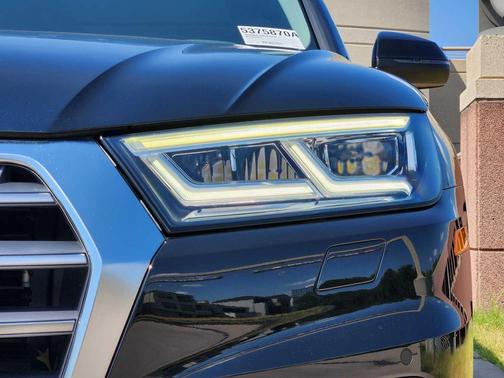 2019 Audi Q5 2.0T Premium Plus