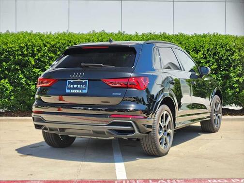 2025 Audi Q3 45 S line Premium Plus