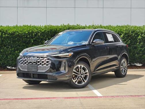 2025 Audi Q5 Premium