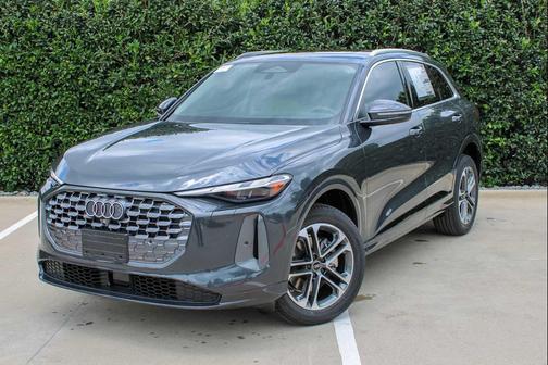 Tambora Gray Metallic 2026 Audi Q5 Premium TFSI quattro S tronic