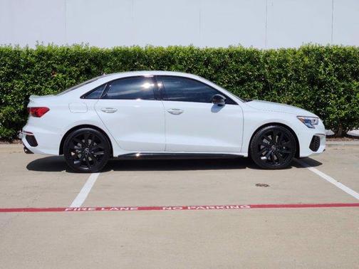 Photo 4 of 30 of 2022 Audi S3 2.0T Premium Plus