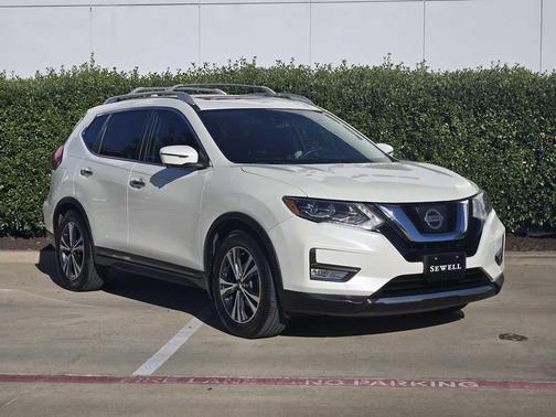2017 Nissan Rogue SL