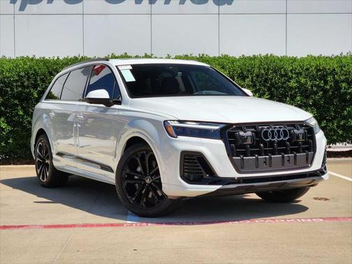 2025 Audi Q7 55 Premium Plus