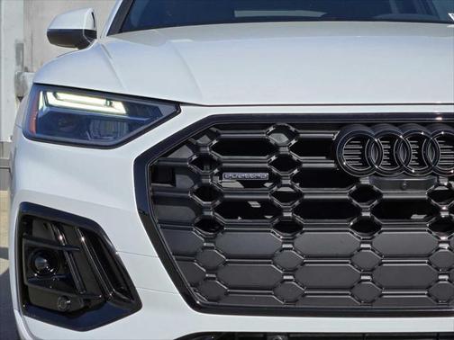 2025 Audi Q5 45 S line Premium Plus