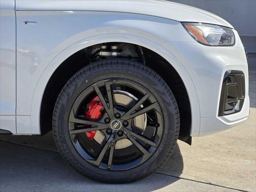 2025 Audi Q5 45 S line Premium Plus