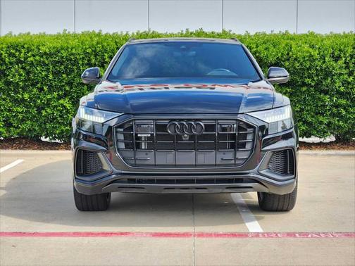 2023 Audi Q8 55 Premium Plus
