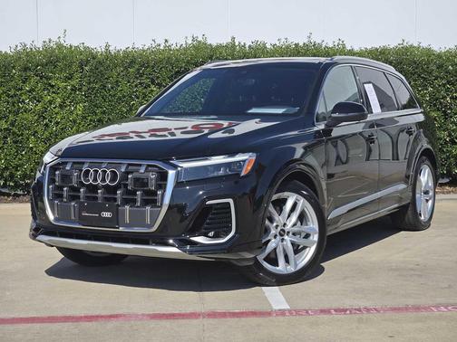 2025 Audi Q7 55 Premium Plus