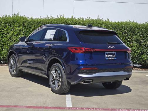 2025 Audi Q5 Premium Plus