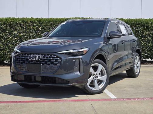 2025 Audi Q5 Premium Plus