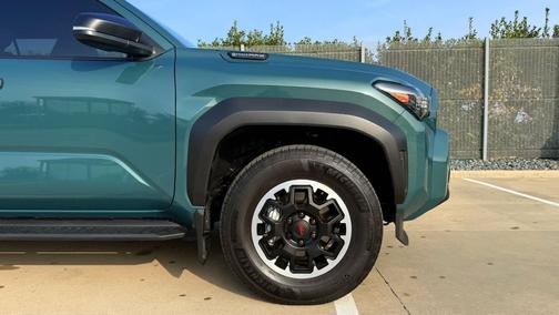 2025 Toyota 4Runner TRD Off Road
