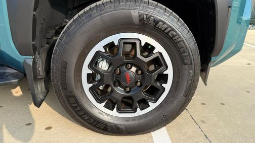 2025 Toyota 4Runner TRD Off Road