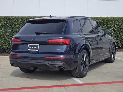 2026 Audi Q7 55 Premium Plus