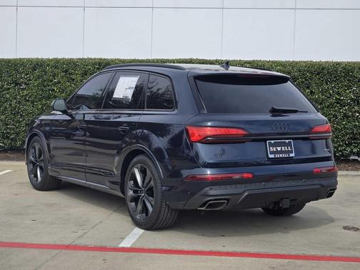 2026 Audi Q7 55 Premium Plus