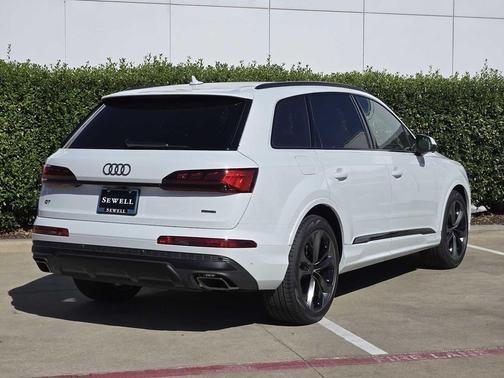 2026 Audi Q7 55 Prestige