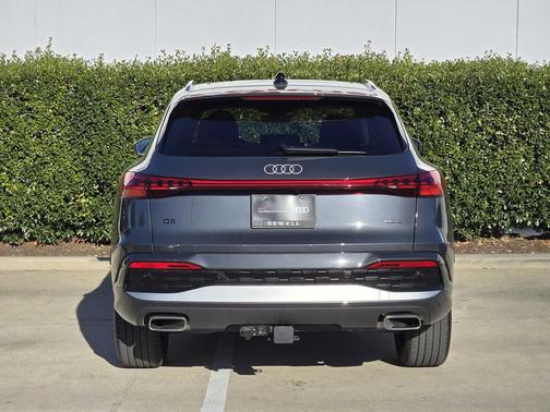 2025 Audi Q5 Premium Plus TFSI quattro S tronic