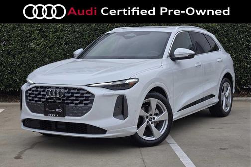 Glacier White Metallic 2025 Audi Q5 Prestige TFSI quattro S tronic