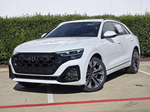 2026 Audi Q8 55 Premium Plus